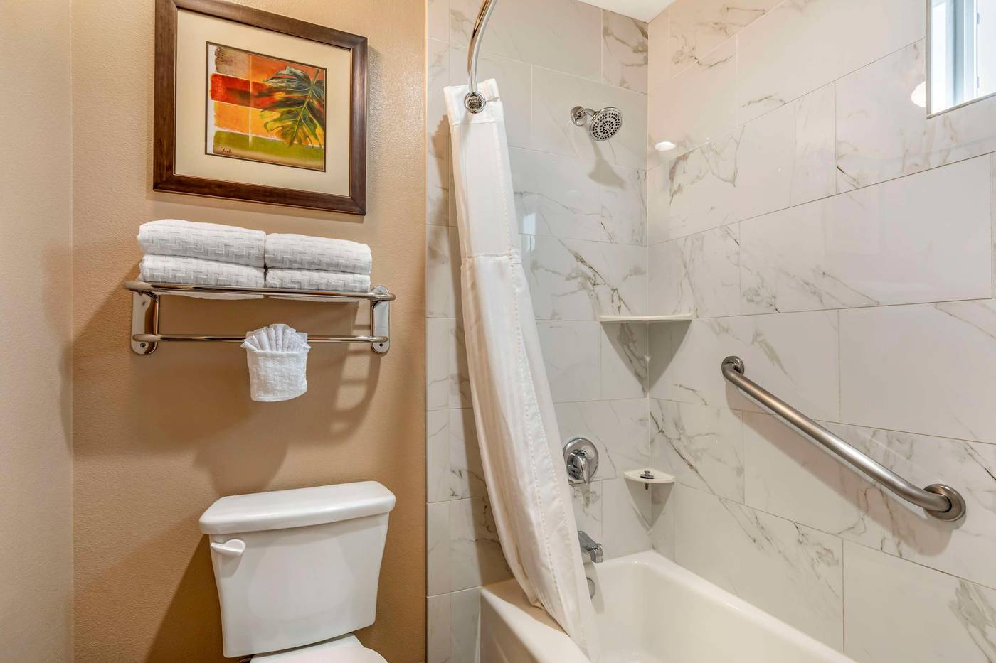 Best-Western-Plus-Pavilions-Room-37