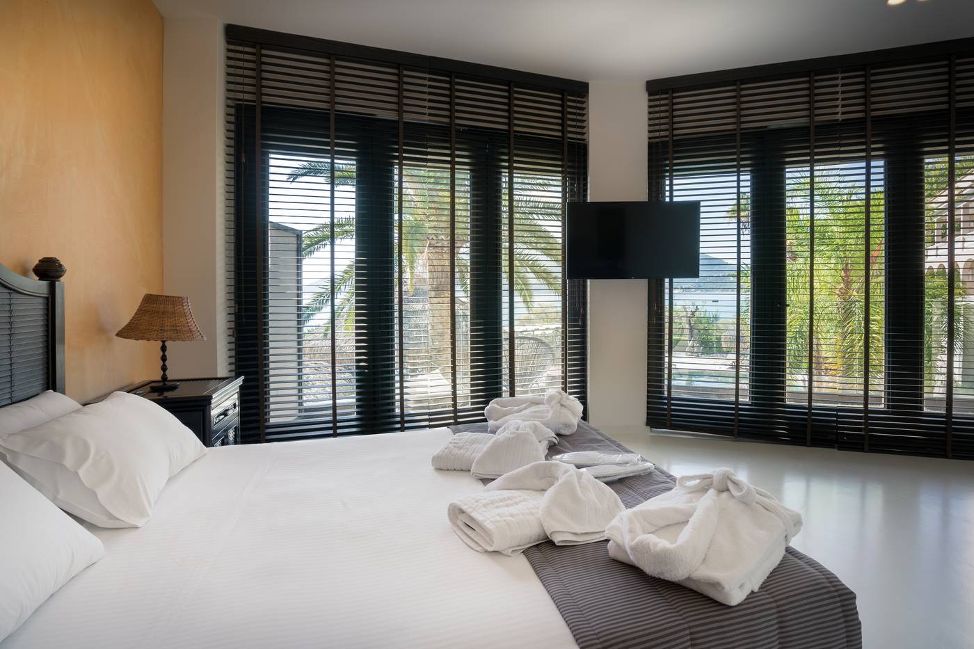Gloria-Maris-Hotel-Suites-and-Villas---Adults-Only-Room-35