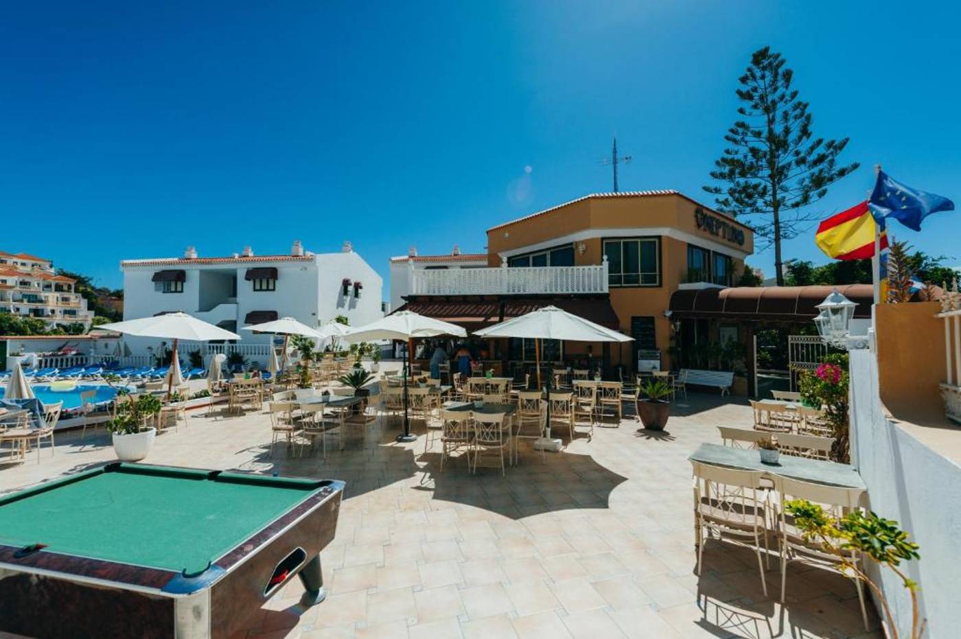 Neptuno-Costa-Adeje-Sports-and-Entertainment-7