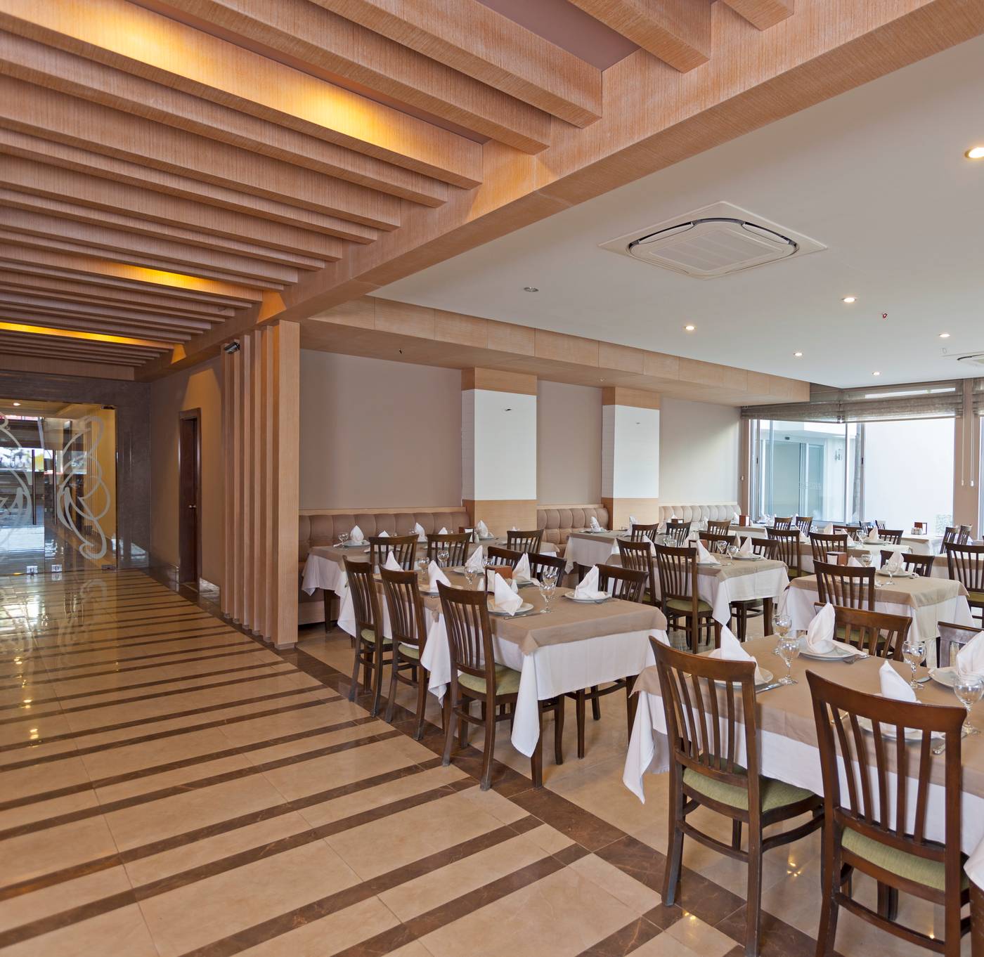 Saray-Beach-Restaurant-29