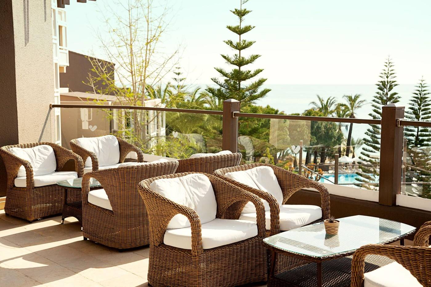 Sentido-Perissia-Terrace-47