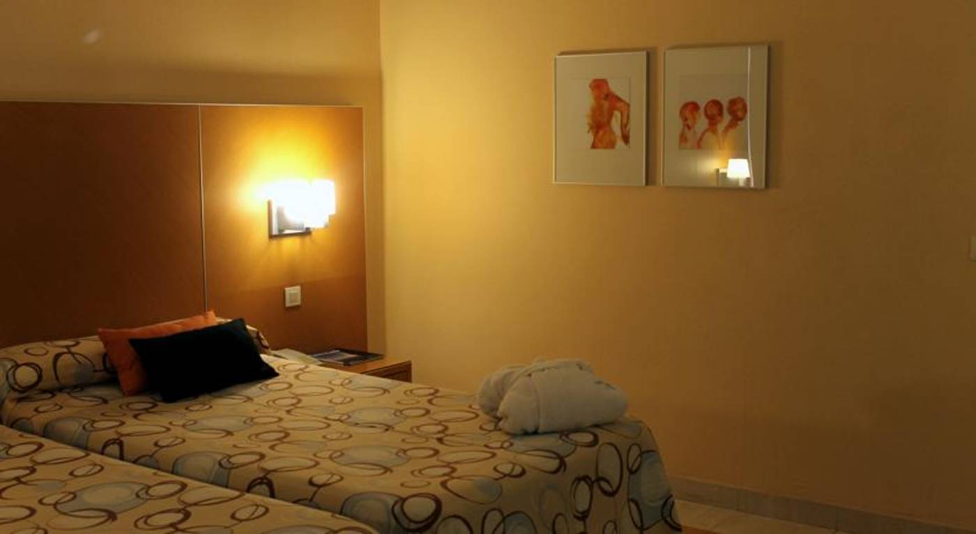 Levante-Beach-Apartamentos-Room-13