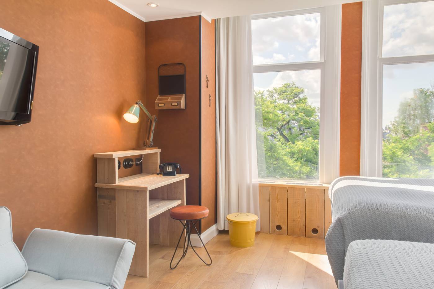 Max-Brown-Hotel-Museum-Square--part-of-Sircle-Collection-Room-1