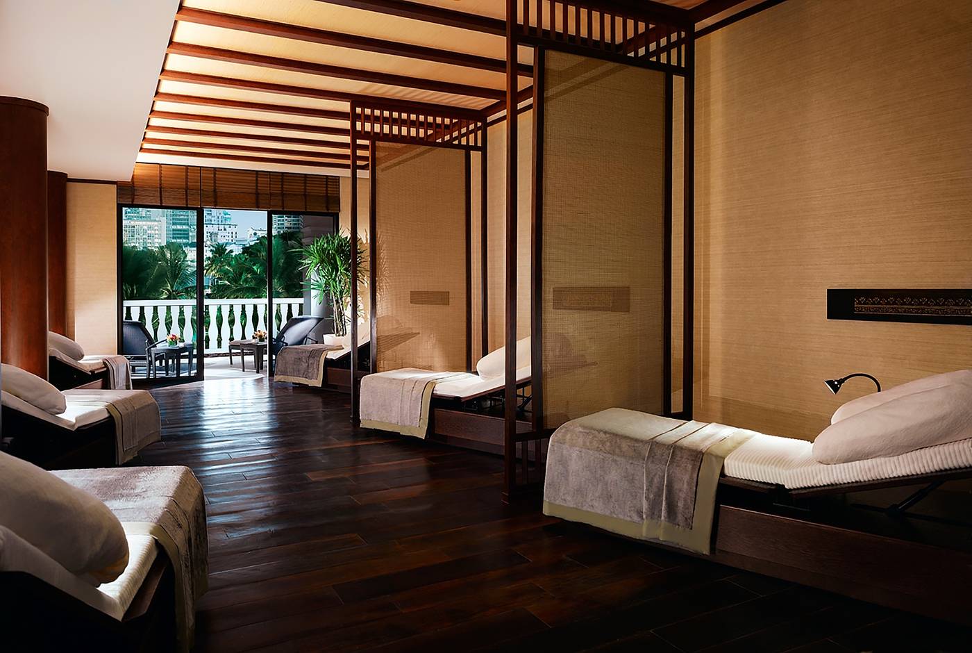 The-Peninsula-Bangkok-Sports-and-Entertainment-55