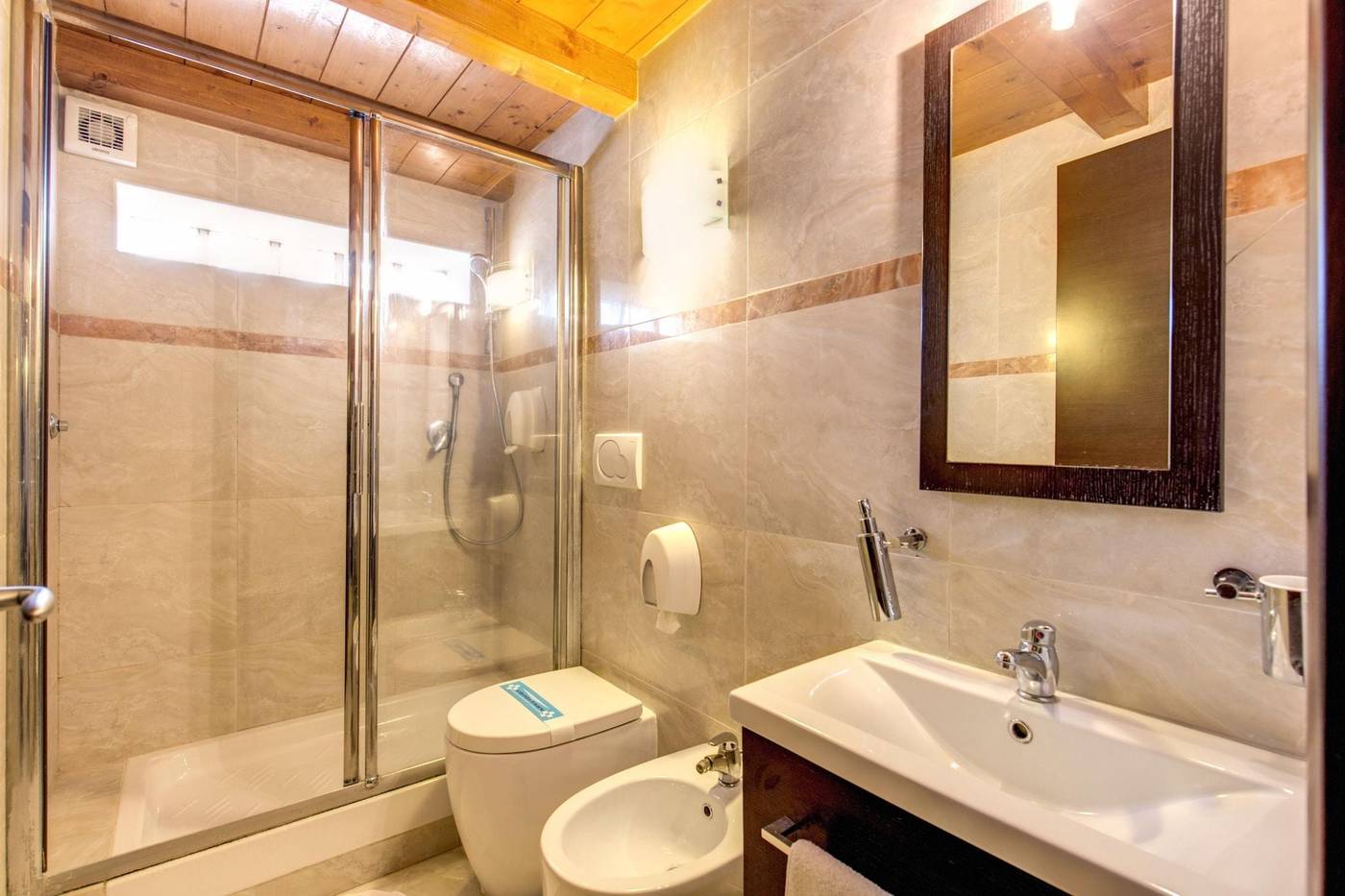 Aurelia-Vatican-Apartments-Room-52