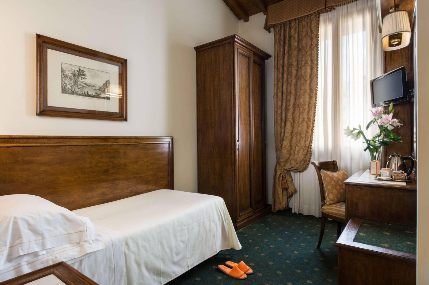 Adler-Cavalieri-Room-14