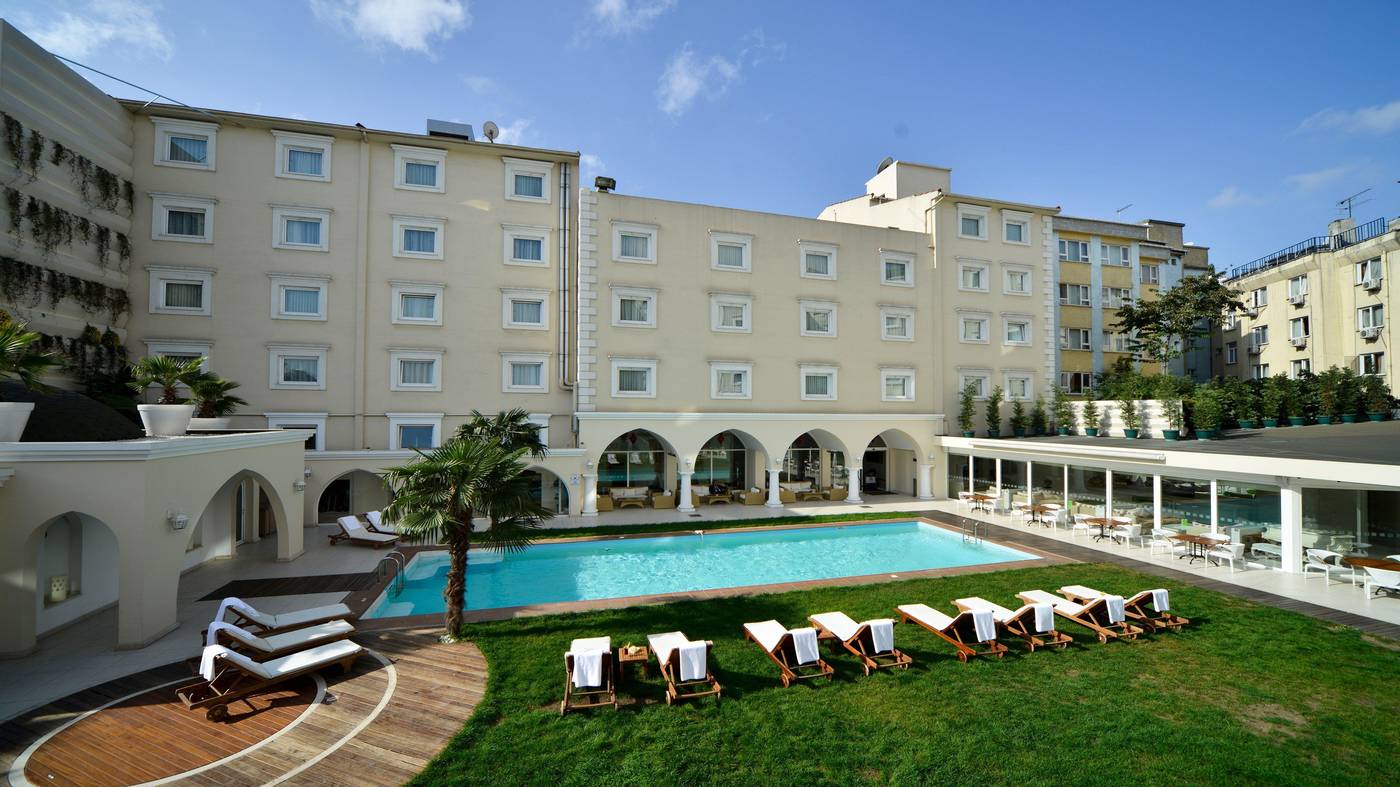 Holiday-Inn--Istanbul-City-General-view-47