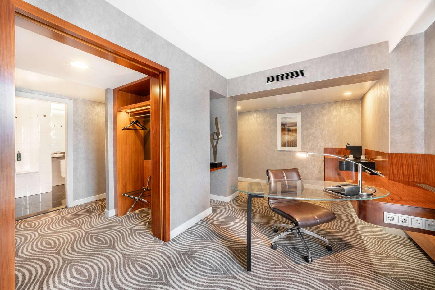 Hilton-Berlin-Room-73