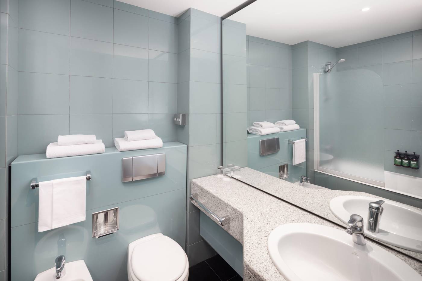 Crowne-Plaza-Milan-Linate-Room-46