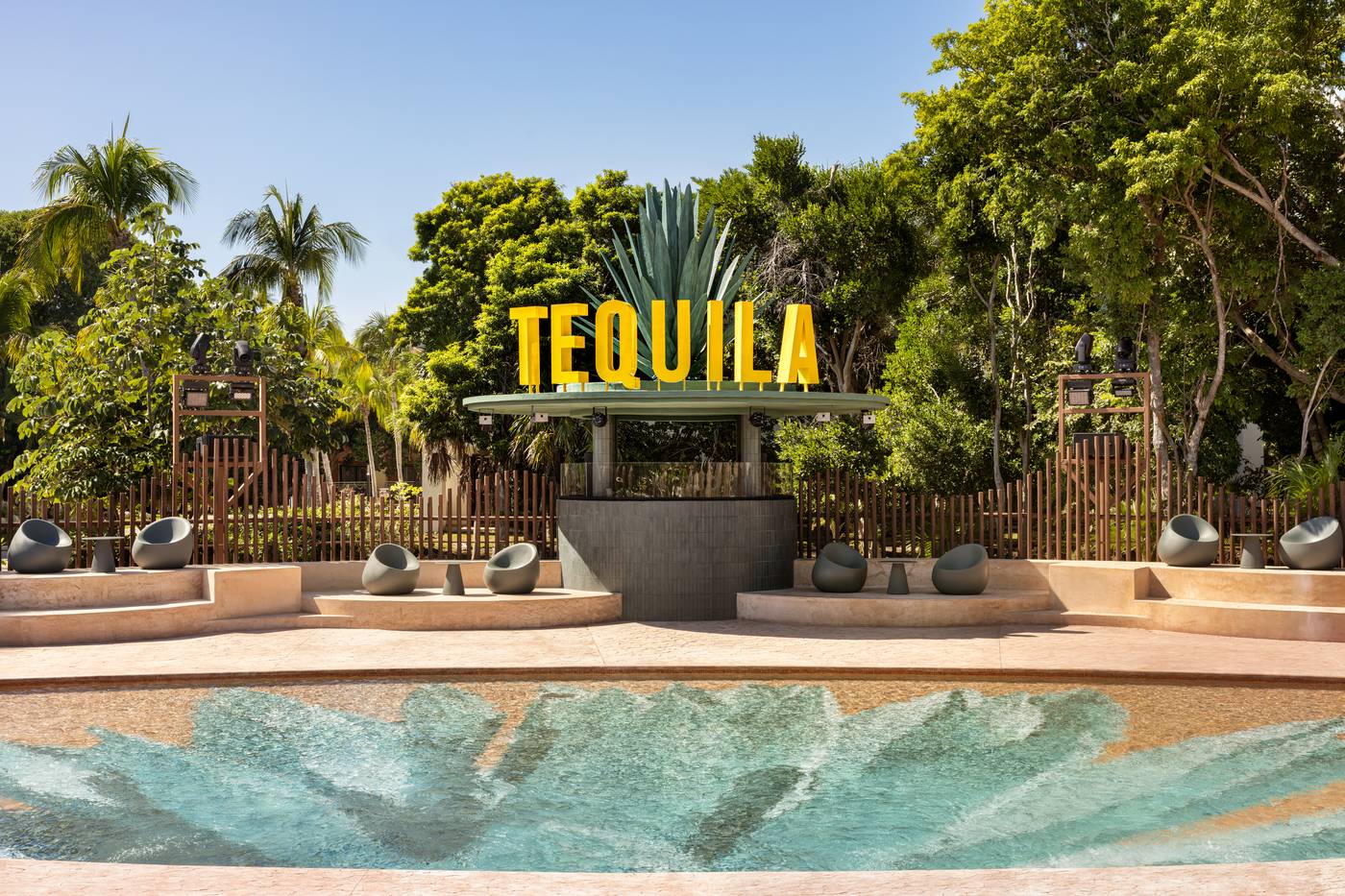 Bahia Principe Grand Tequila