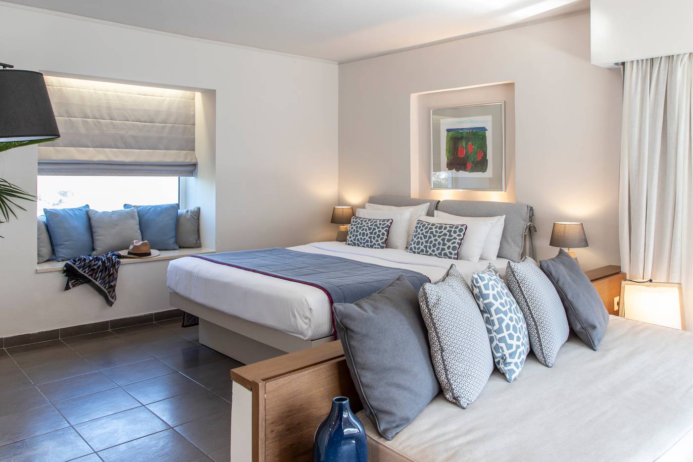 Eden-Roc-Resort-Hotel-Room-24