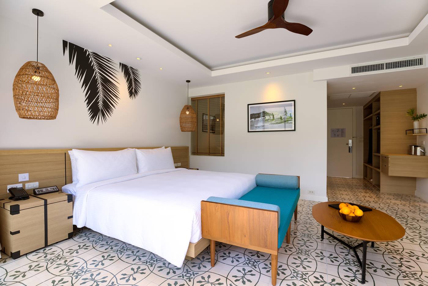 Manathai-Surin-Phuket-Room-12