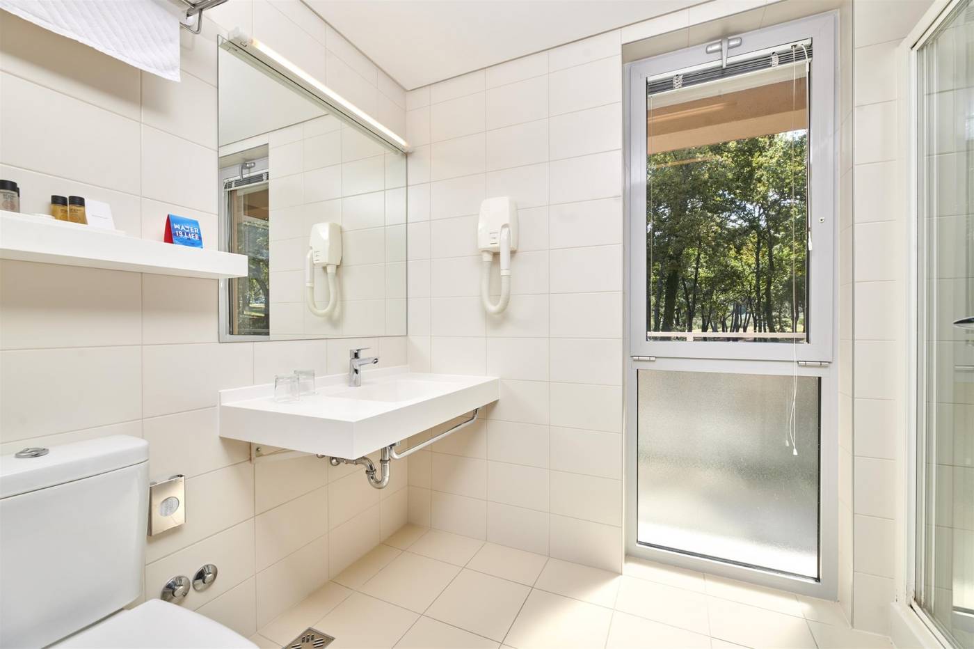 Hotel-Laguna-Molindrio-Room-41