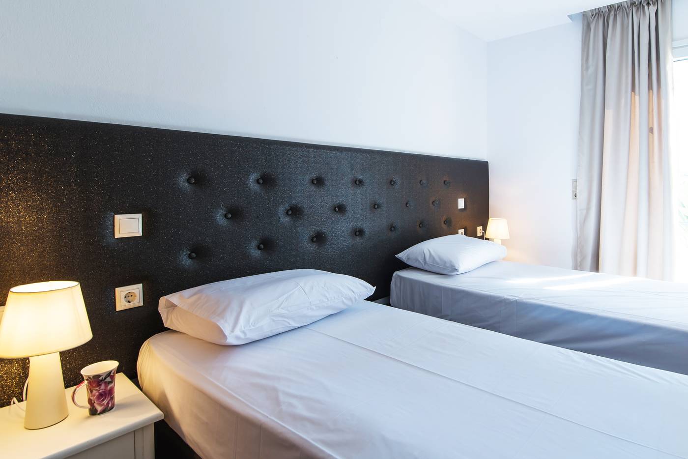 Real-Palace-Hotel---Studios-Room-37