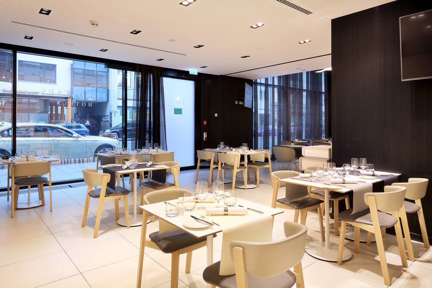 Eurostars-Book-Hotel-Restaurant-36