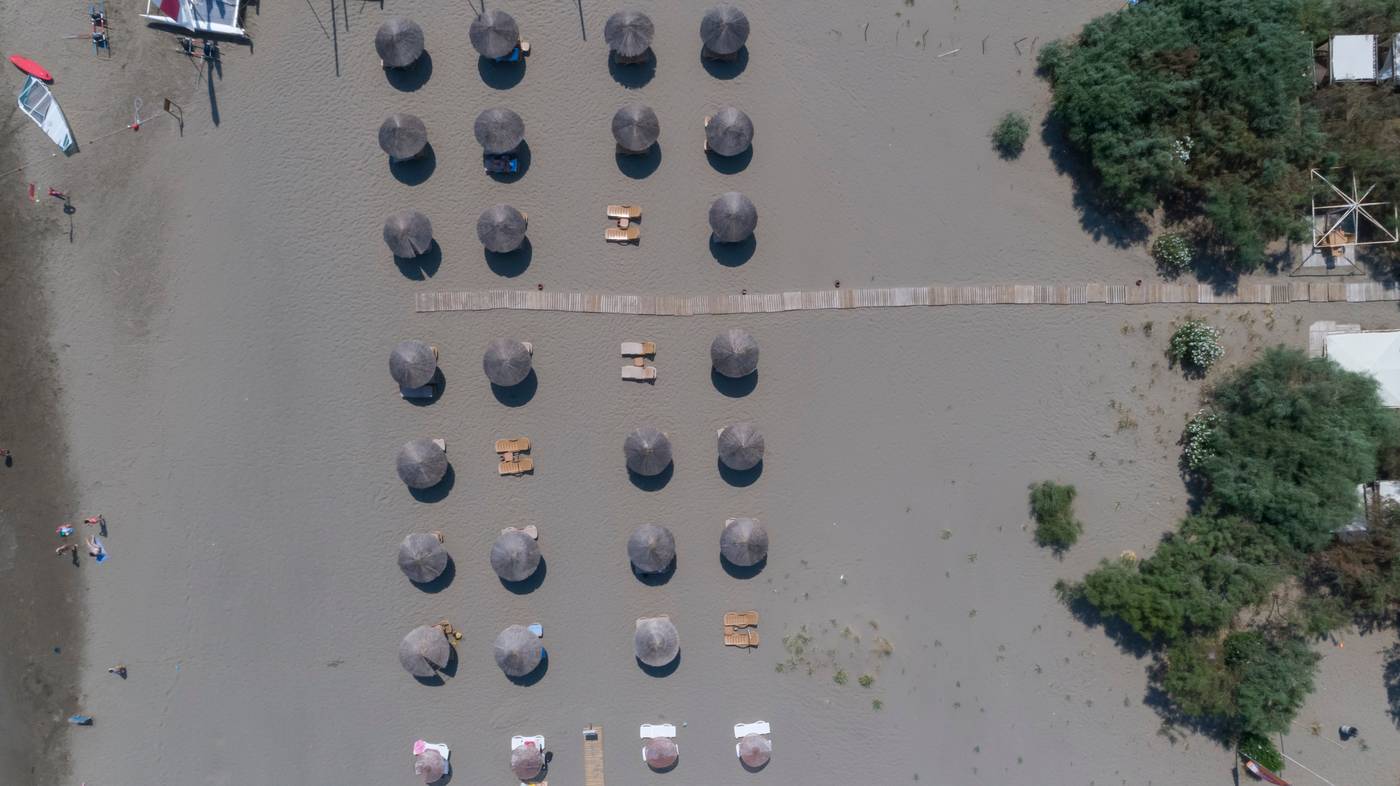 X-Life-Hotel--15-Beach-66