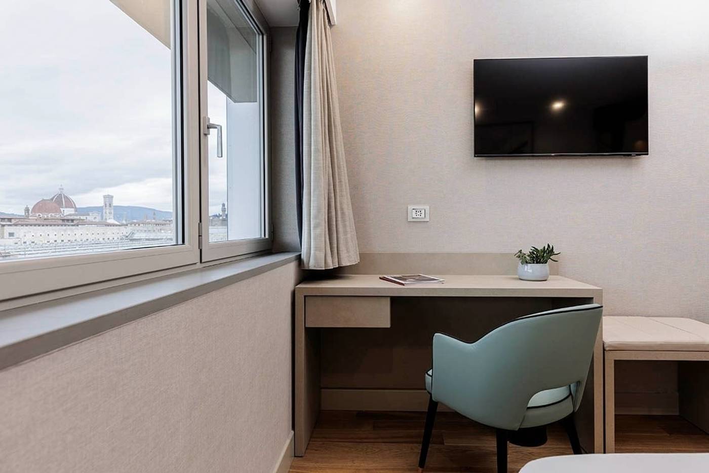 MH-Florence-Hotel---Spa-Room-6