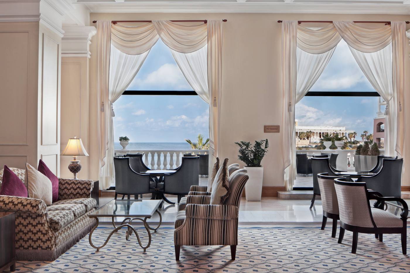 The-Westin-Dragonara-Resort-Lobby-75