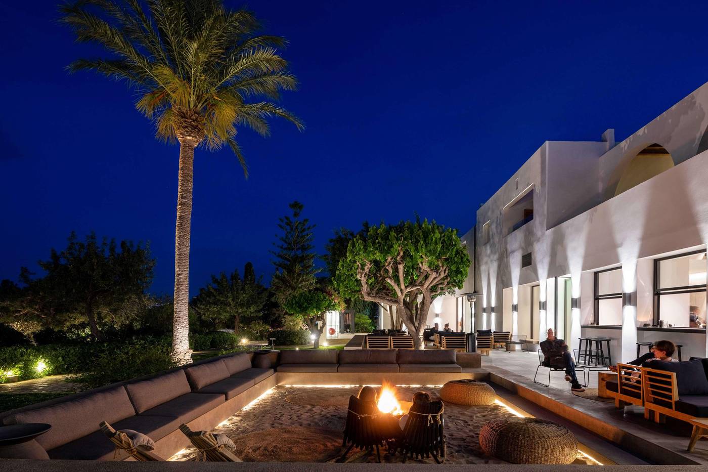 Minos-Beach-Art-Hotel-Bar-5