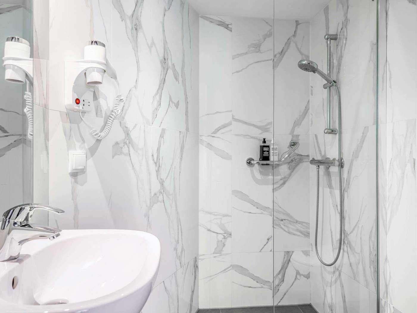 ibis-Styles-Amsterdam-Amstel-Room-56