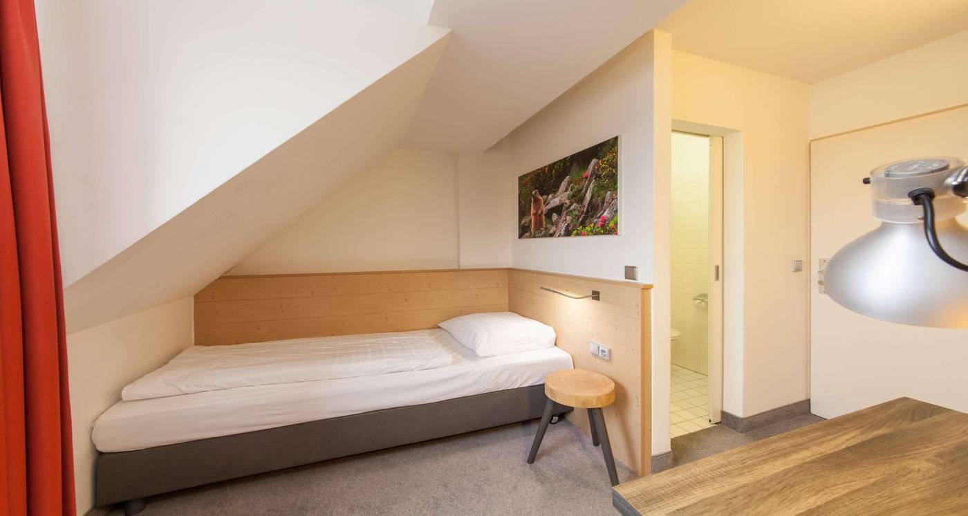 Sure-Hotel-by-Best-Western-Muenchen-Hauptbahnhof-Room-42