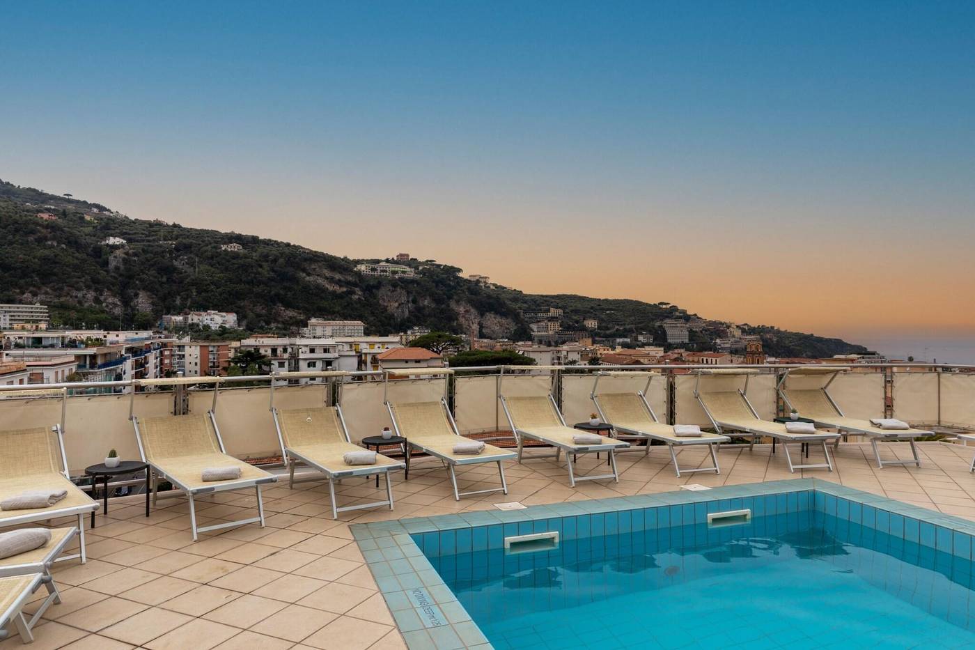 Grand-Hotel-Cesare-Augusto-Pool-66