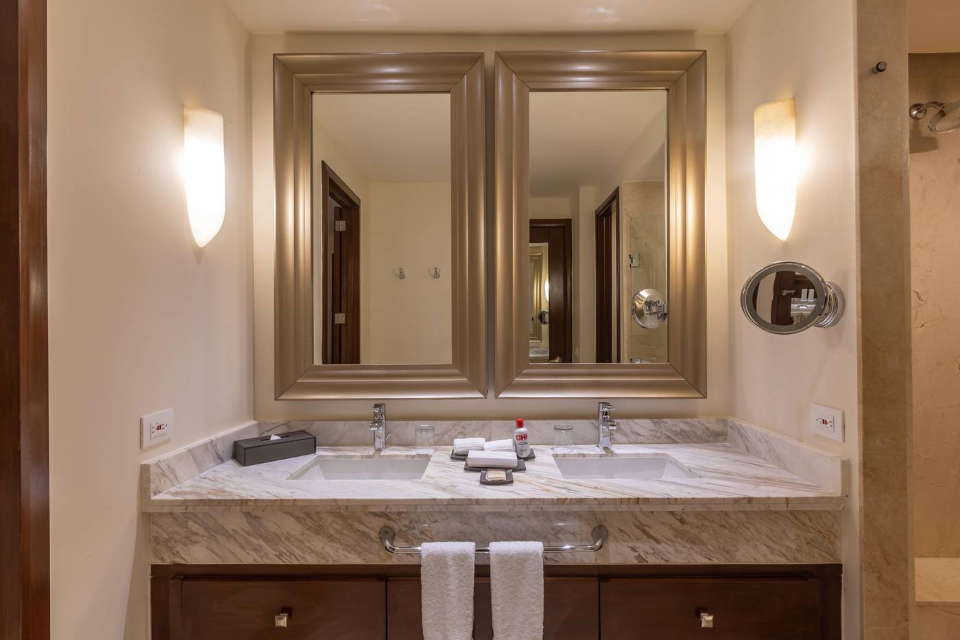 Moon-Palace-The-Grand---Cancun-Room-38