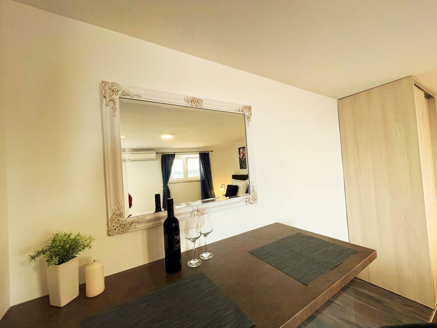 Villa-Sunset-Room-73