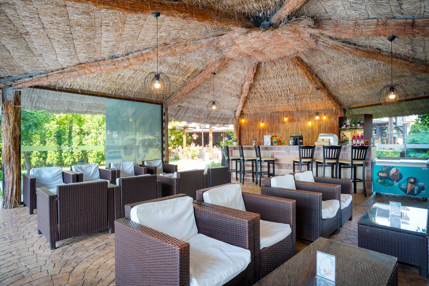 MPM-Hotel-Condor-Bar-52