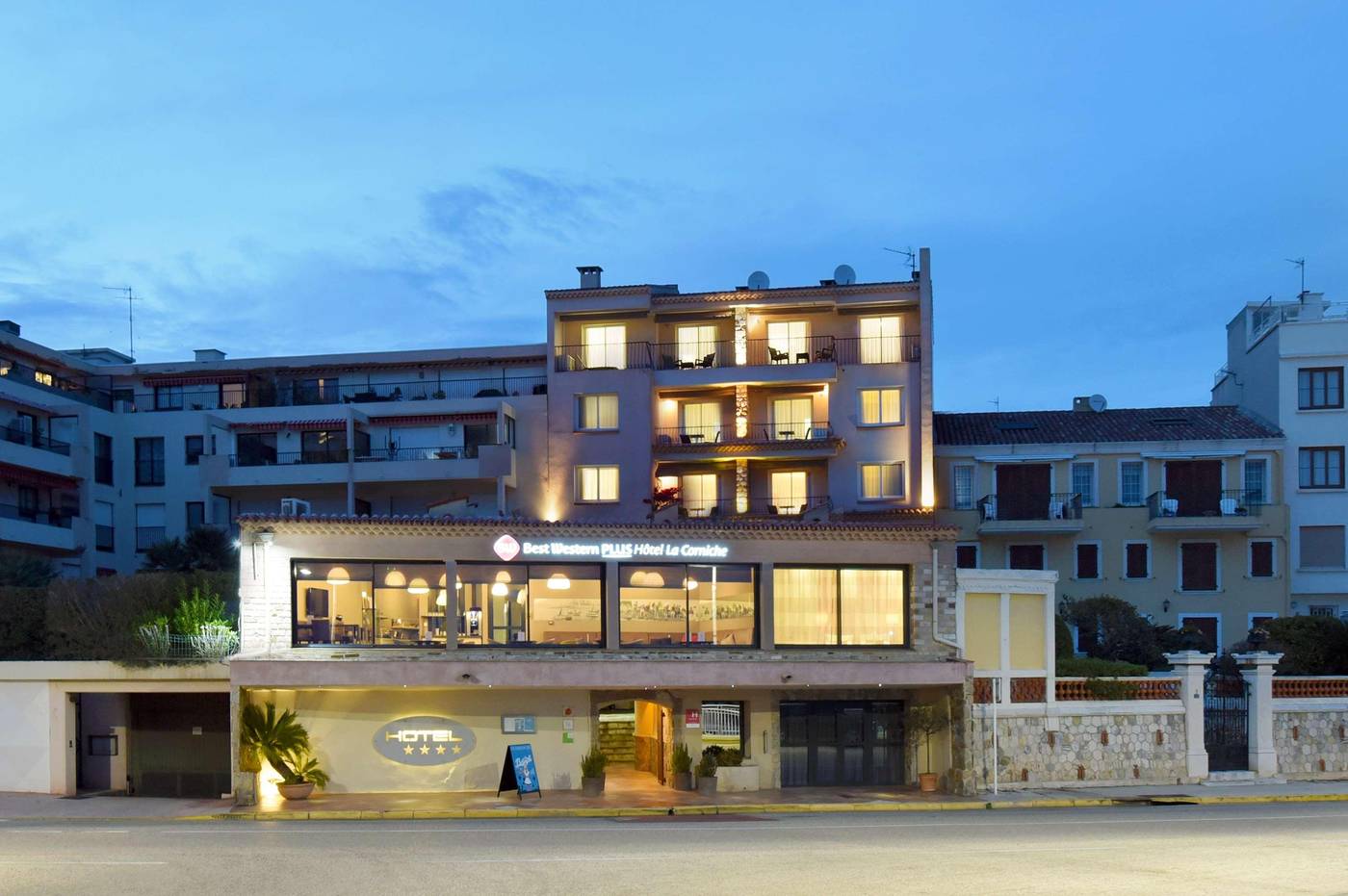 Best Western Plus La Corniche-France-Toulon-General view-2