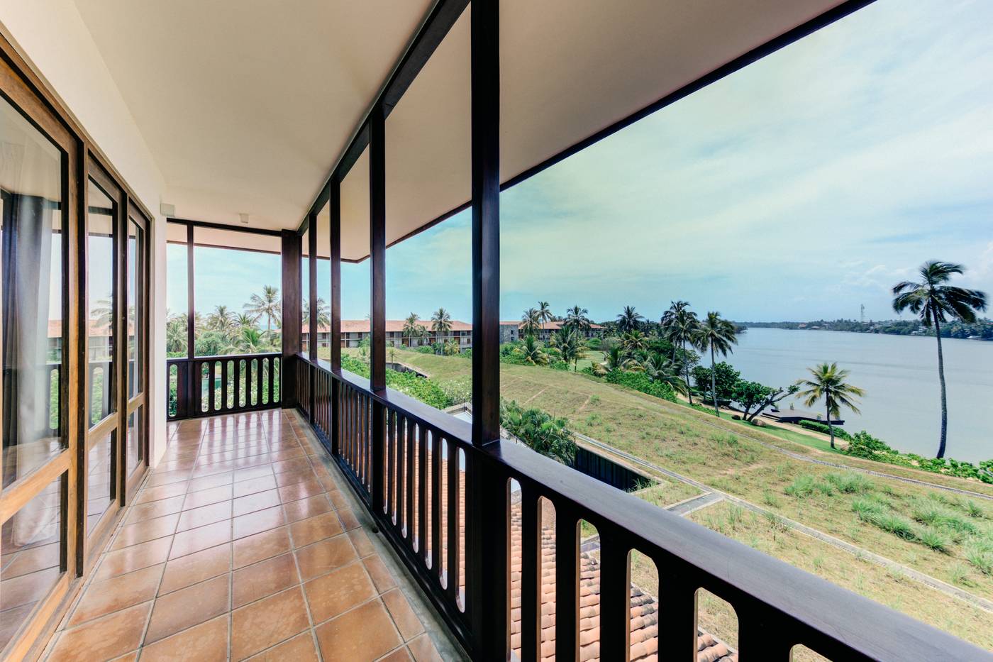 Cinnamon-Bentota-Beach---Signature-Selection-Room-48