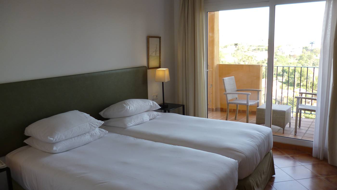 La-Manga-Club-Las-Lomas-Village-Room-29