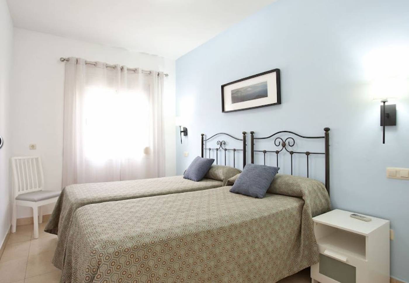 Ecuador-Park-Room-17