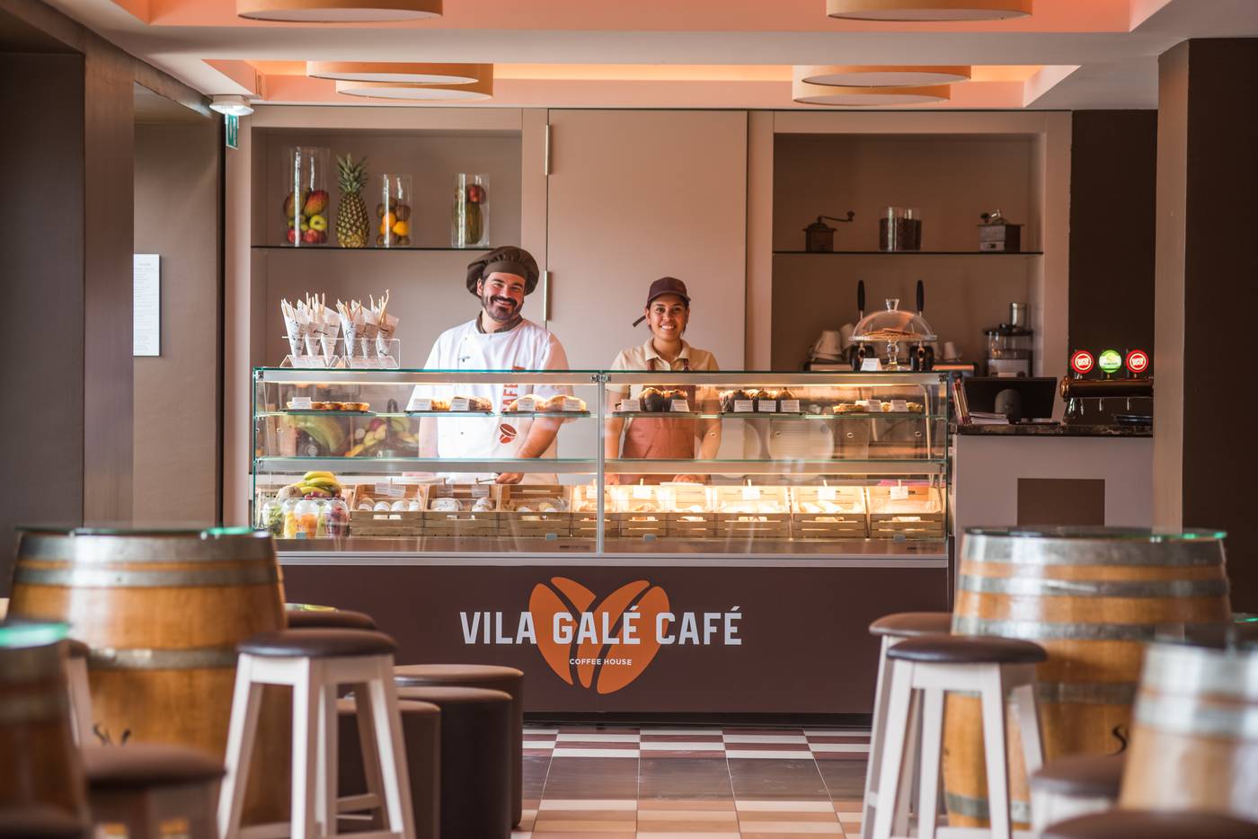 Vila-Gale-Ampalius-Bar-46