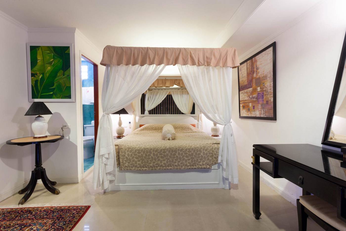Orchid-Hotel-Kalim-Bay-Phuket-Room-9