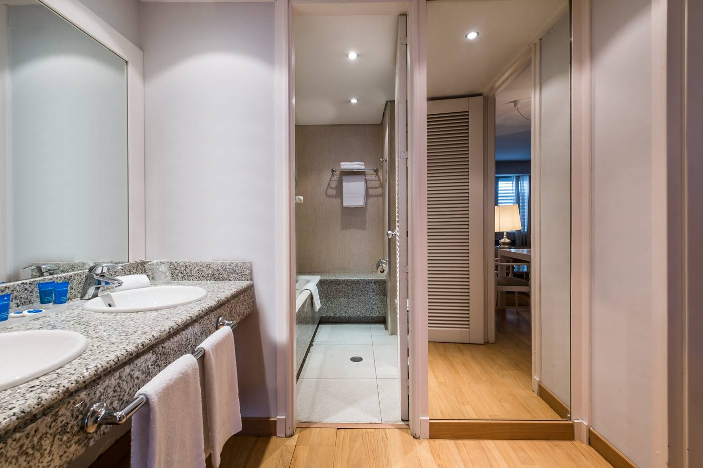 Aptos-Eurobuilding-2-Room-37