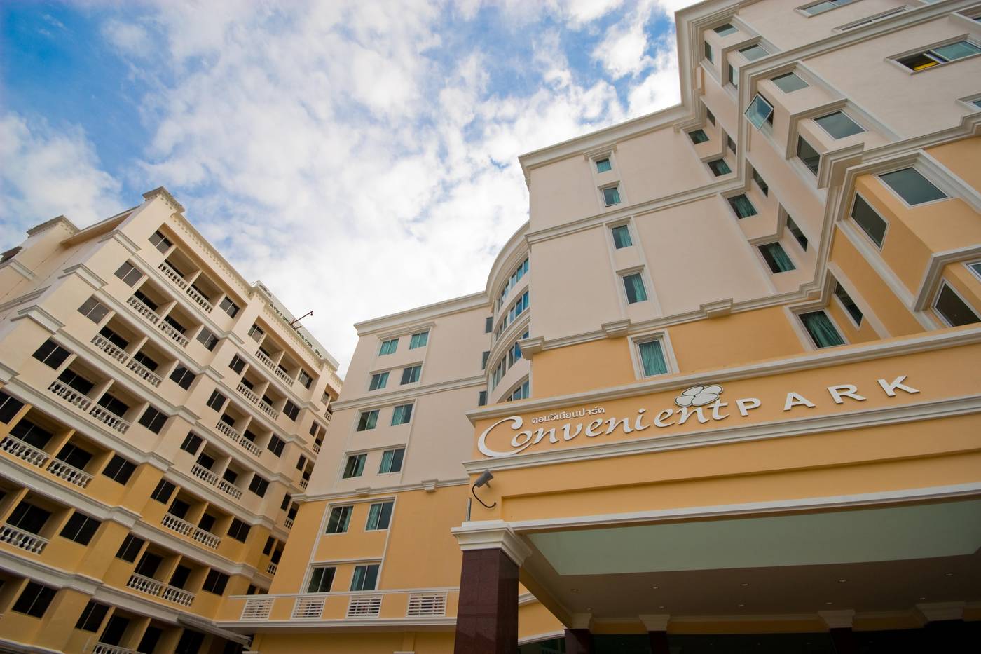 Convenient-Park-Bangkok-Sukhumvit-General-view-1