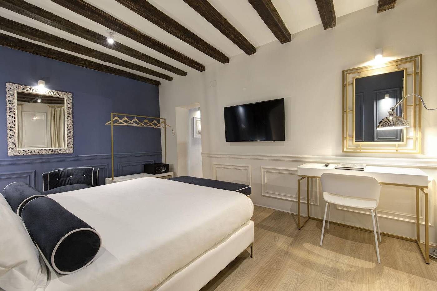 San-Marco-Suite-755-Room-20