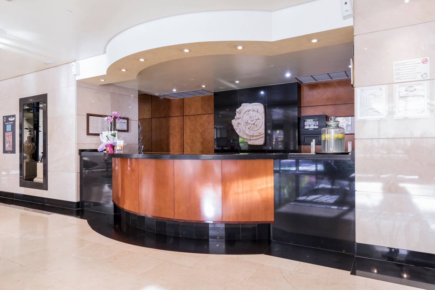 Be-Live-Experience-Orotava-Lobby-39