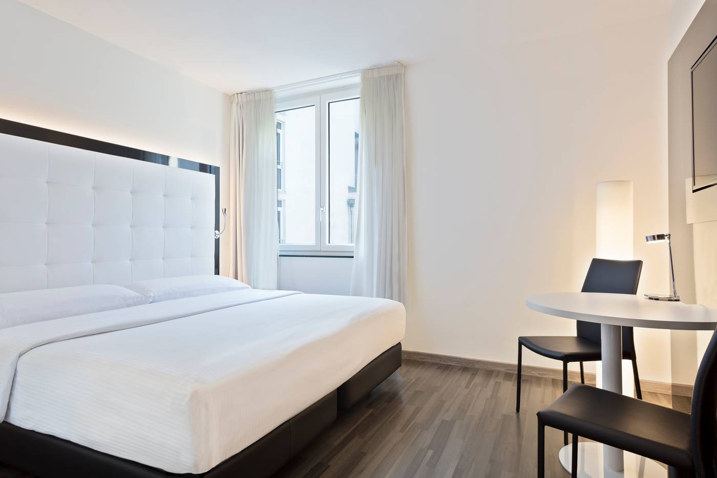 INNSiDE-by-Melia-Berlin-Mitte-Room-37