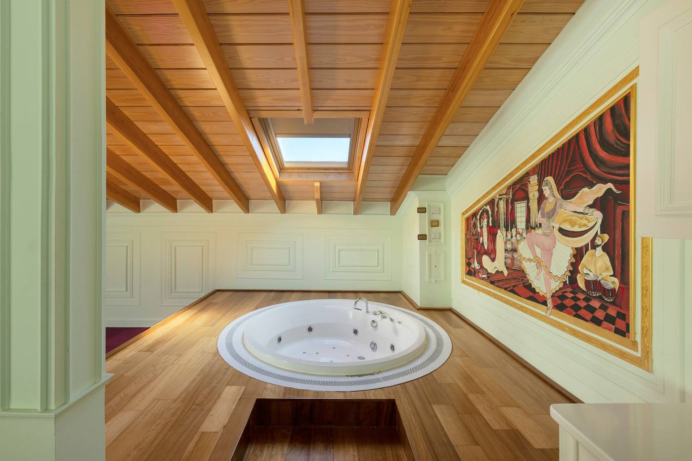 Seven-Hills-Palace---Spa-Room-76