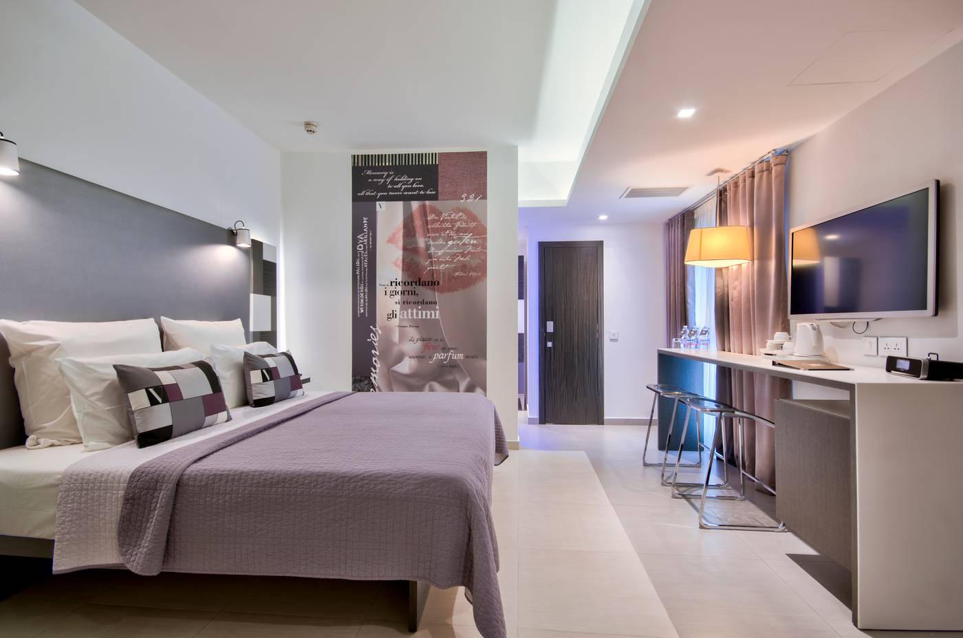 Valentina-Hotel-Room-18