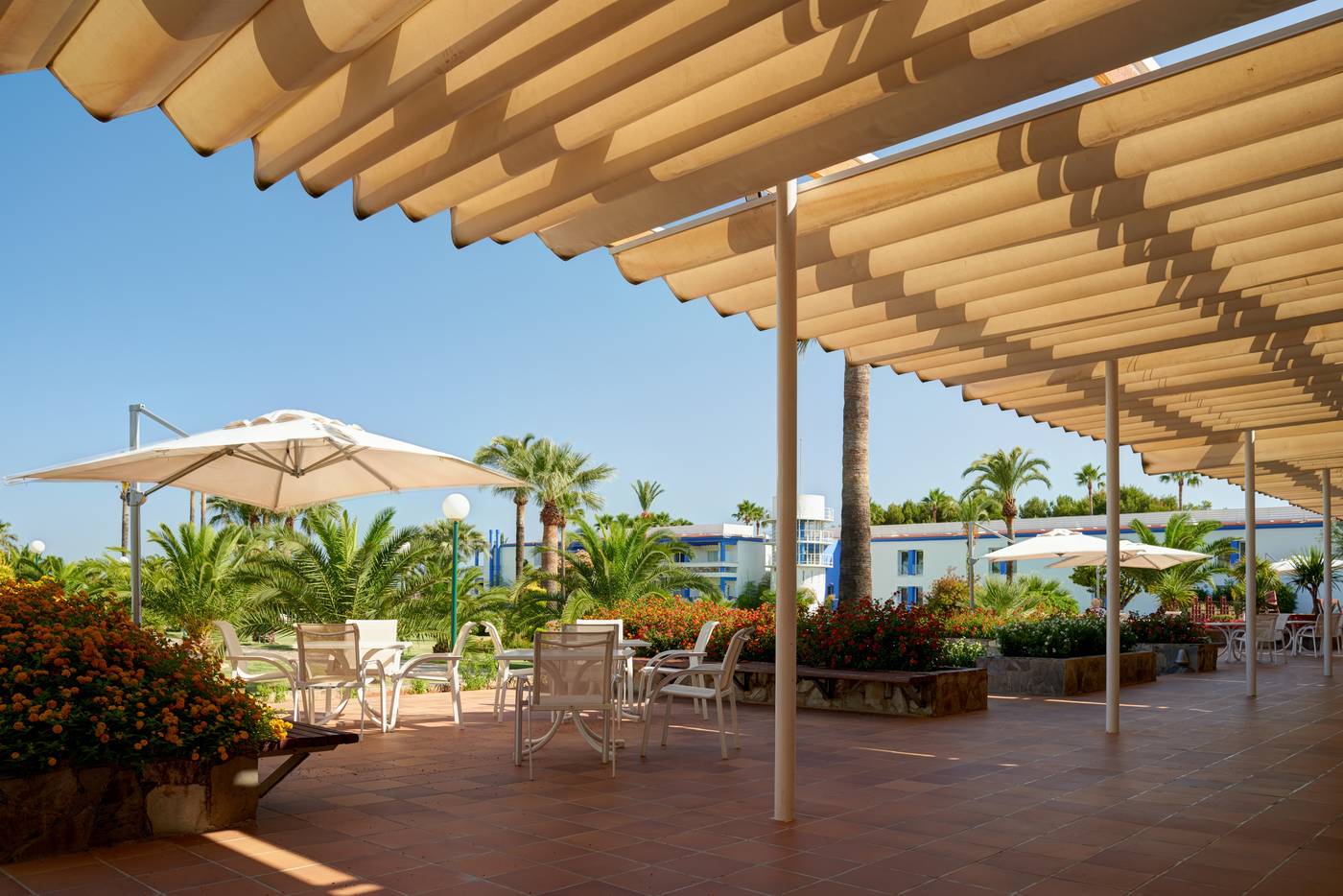 Parador-de-Benicarlo-Terrace-14