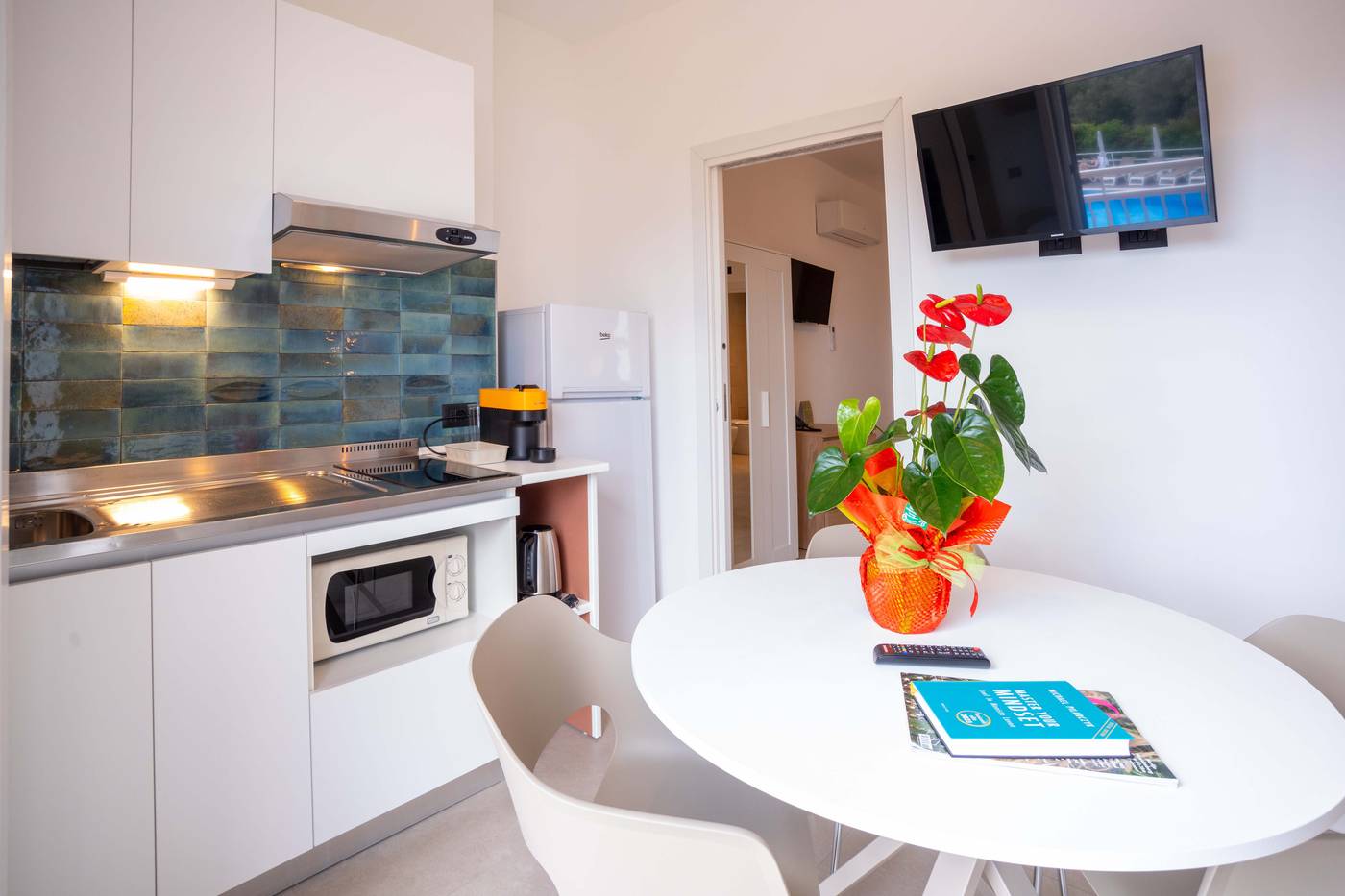 Residence-Villa-Giardini-Room-49