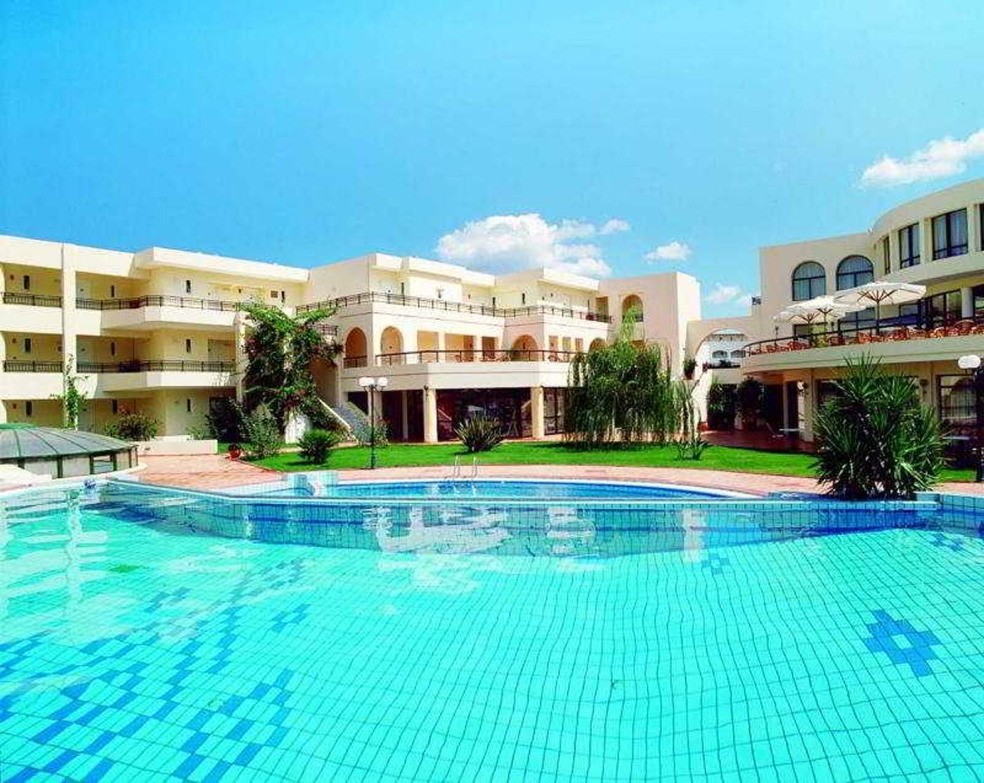 Vantaris-Palace-General-view-6