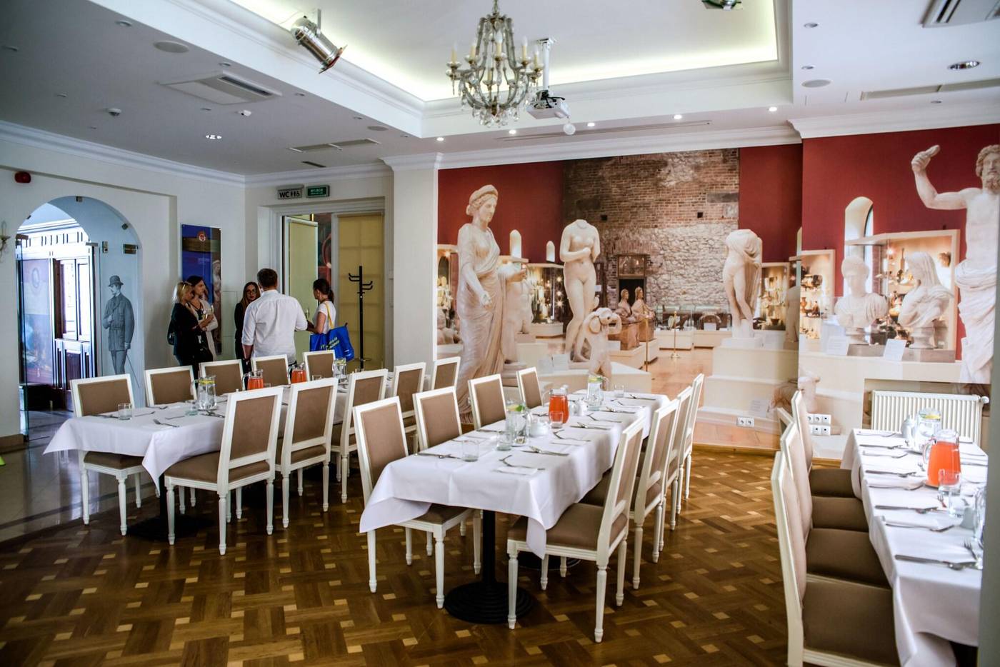 Polski-Pod-Bialym-Orlem-Restaurant-41