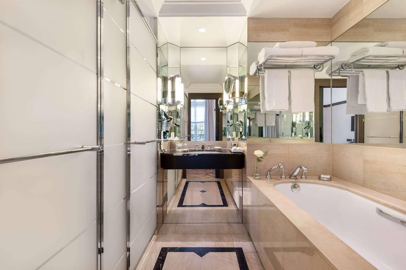 Hyatt-Paris-Madeleine-Room-37