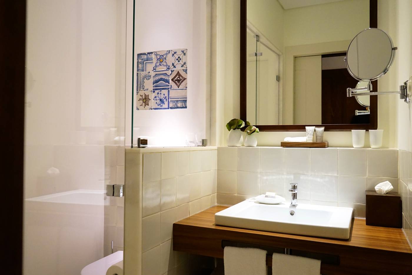 Corpo-Santo-Lisbon-Historical-Hotel-Room-30