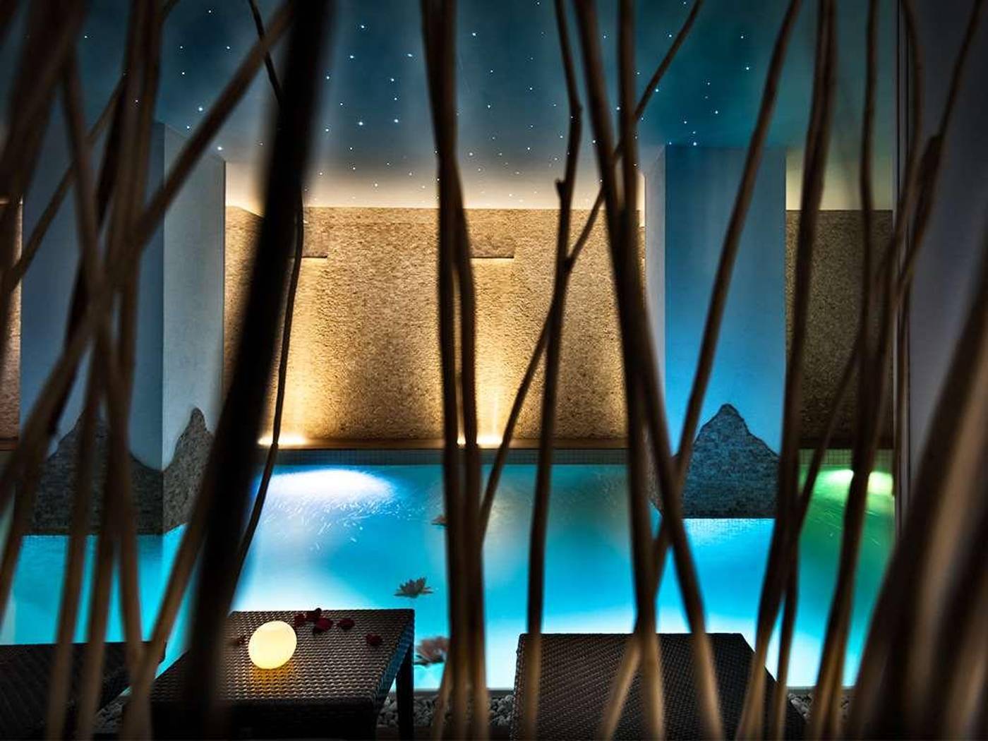 Grand-Hotel-Resort-Ma-Ma---Adults-Only-Sports-and-Entertainment-99