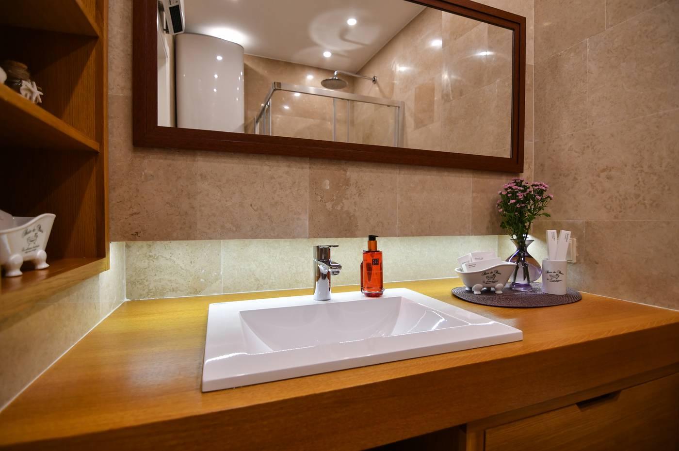 Apart-Hotel-MS-Katunjanin-Room-66